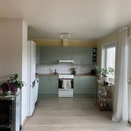 Koselig Hus Naert Naturen * トロムソ